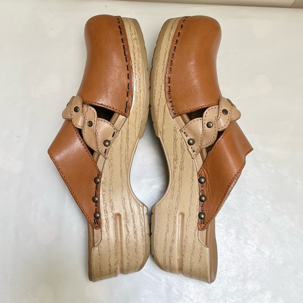 Dansko Sherise braided slip on clogs - Picture 8 of 11